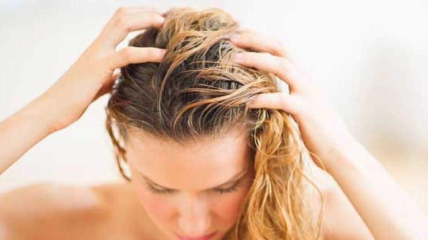 Dấu hiệu cho biết cần tẩy tế bào chết cho da đầu