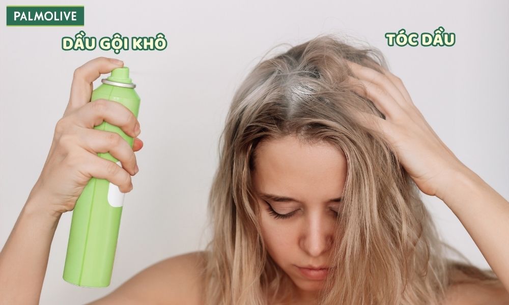 Dầu gội khô giúp hút dầu thừa nhanh chóng, giúp tóc bồng bềnh tạm thời