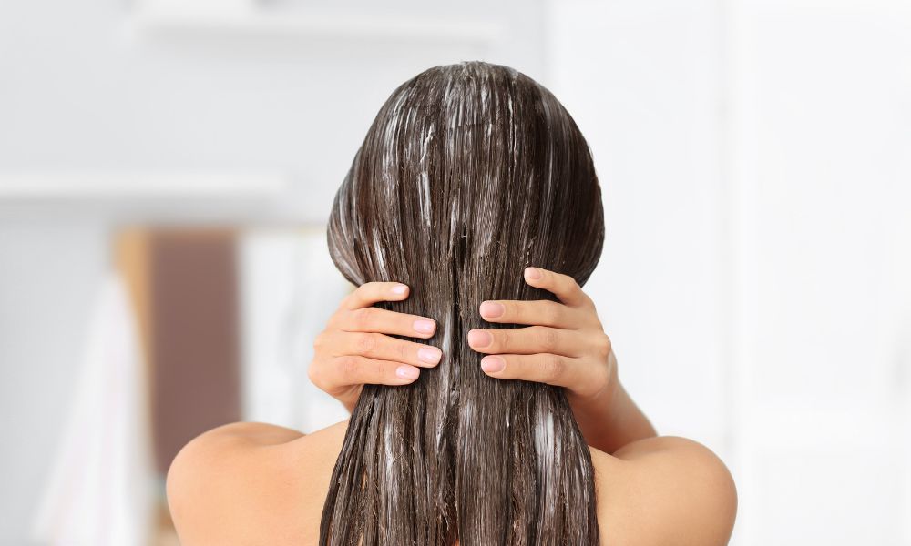 hair care chemicals - how-to-use-conditioner
