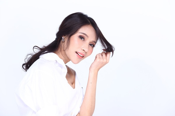 sử dụng dầu gội dưỡng ẩm thiên nhiên sử dụng dầu gội dưỡng ẩm thiên nhiên
